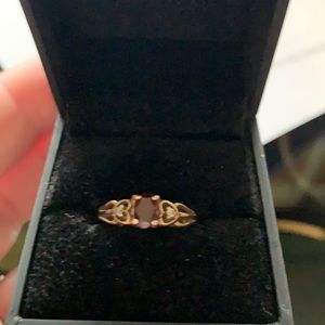 14k garnet ring 2 diamonds